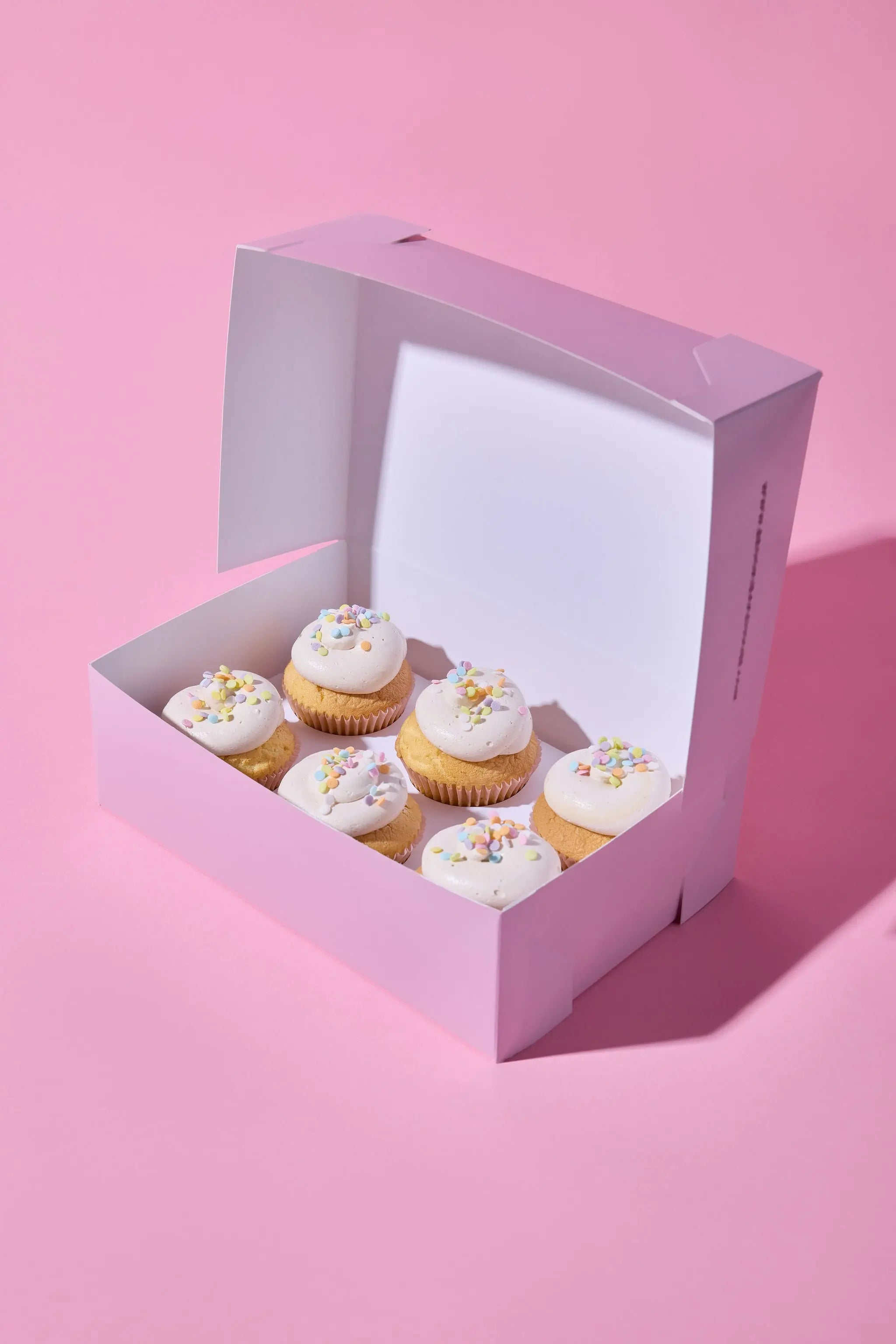 Vanilla Cupcakes Brooki Bakehouse